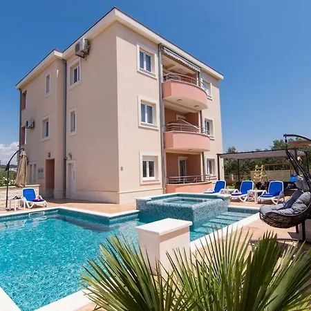 Apartman Peky