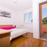 Peky تروغير
