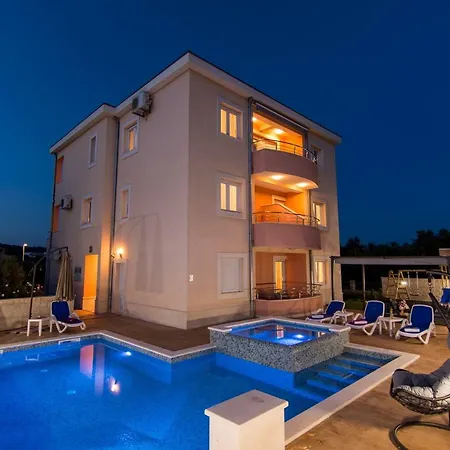 Apartment Peky